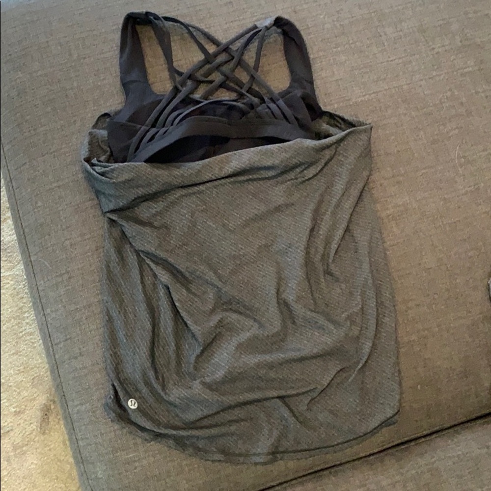 Lululemon tank built in bra